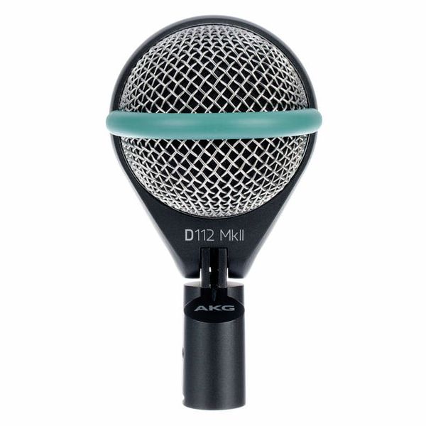 AKG D 112